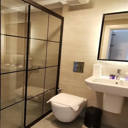 Villa Redpine 5 *