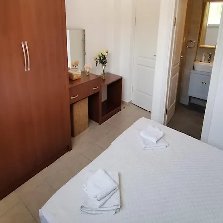 Redpine 5 Villa