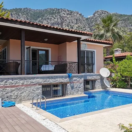 Redpine 5 Villa *